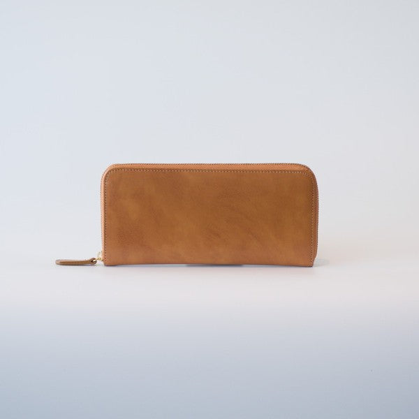 ムラ染めレザーのラウンドファスナー長財布<br>color：Camel